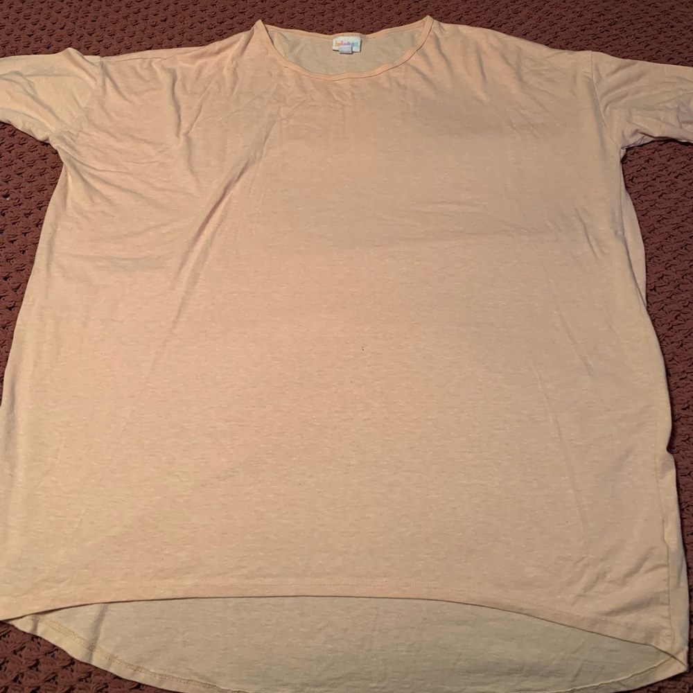 LulaRoe Tshirt